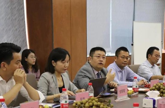张旭东律师率队走访东莞市裕光进出口贸易有限公司