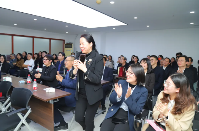 感恩携手廿五载，拥抱未来迎共赢——赋诚律师事务所2021年度工作总结大会圆满召开(图4)